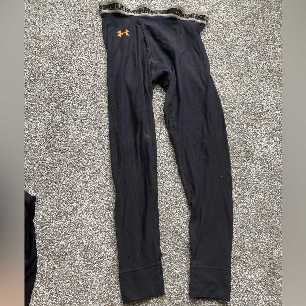 Under Armour men’s leggings black size Large